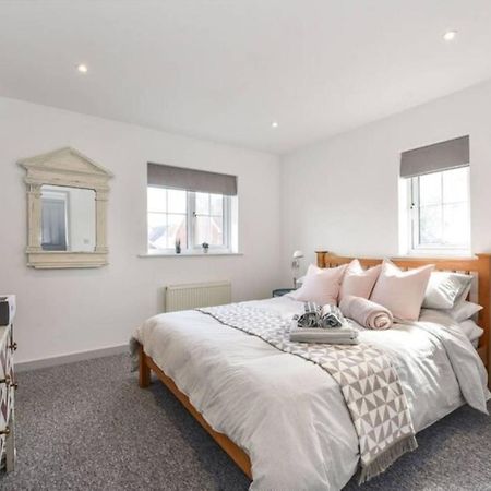 The Little House, Boutique Home Near The Sea Chichester Exterior foto